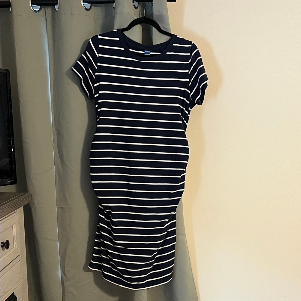 Large cotton maternity dress